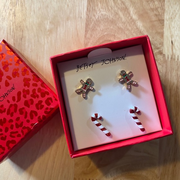 Betsey Johnson 2 pair Gingerbread and Candy Cane - Picture 6 of 7